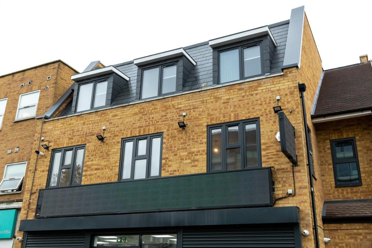 Cosy Flats Near Heathrow, Group Bookings Available With Parking Space Hounslow Eksteriør billede